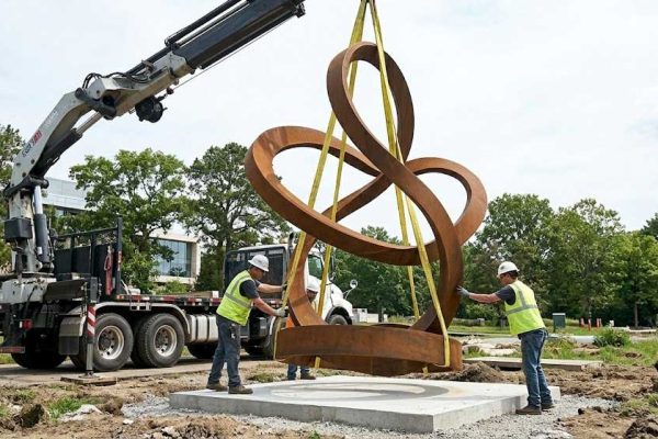How to Commission a Custom Outdoor Sculpture: Step-by-Step