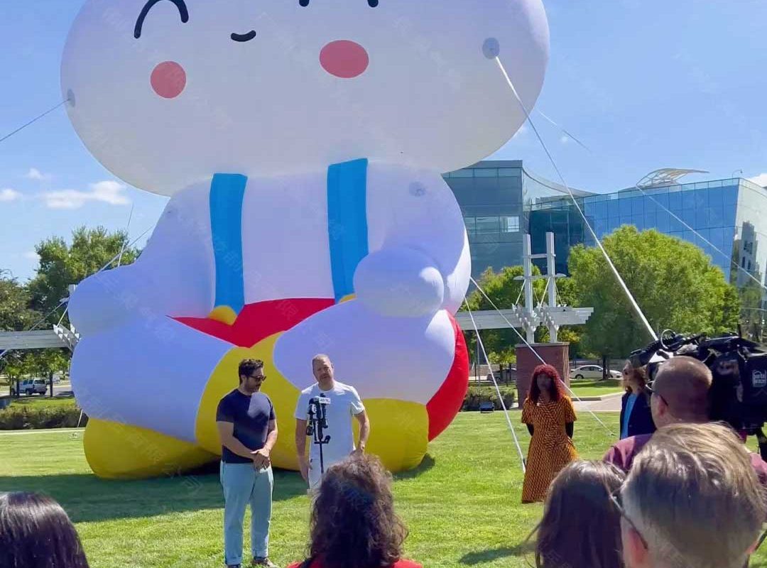 Giant Cloud Inflatable Sculpture - 4