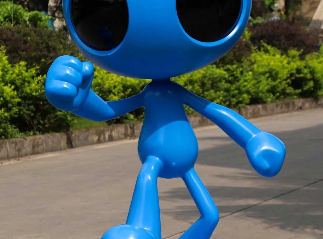 Installation of the “Klein Blue Vitality” Mascot IP Sculpture - 3