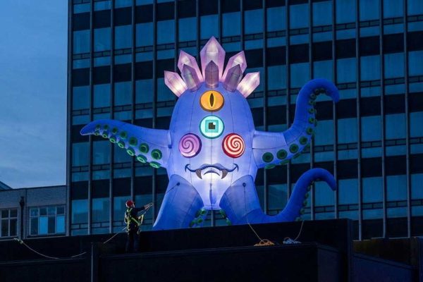 “The Abyssal Guardian” Inflatable Art Installation