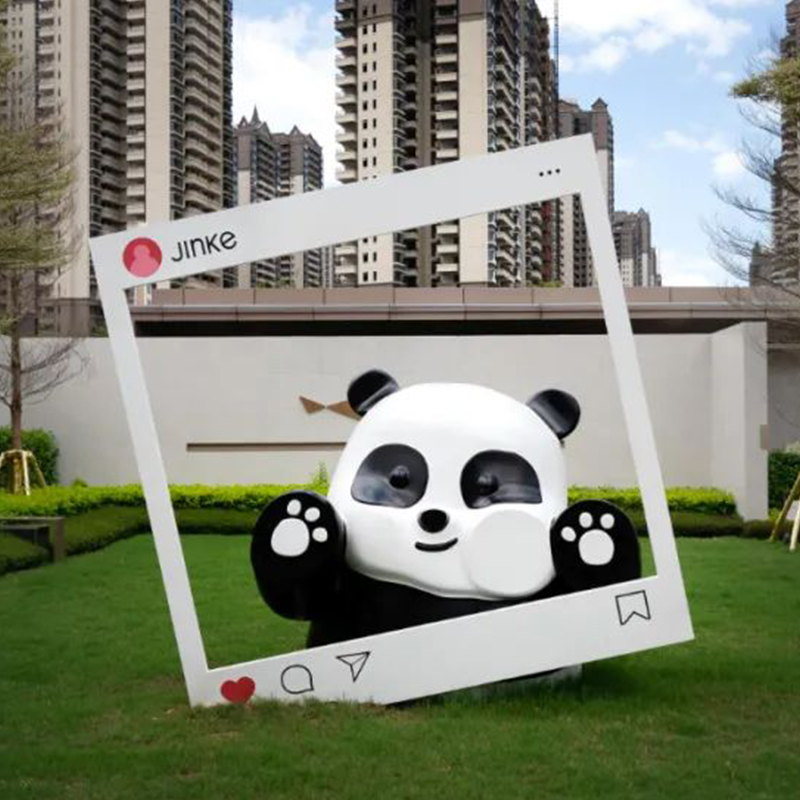 Giant Climbing Panda — Large-Scale FRP Wall-Mounted Sculpture for Zoo Entrance - 4
