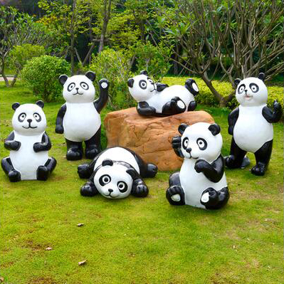 Giant Climbing Panda — Large-Scale FRP Wall-Mounted Sculpture for Zoo Entrance - 2