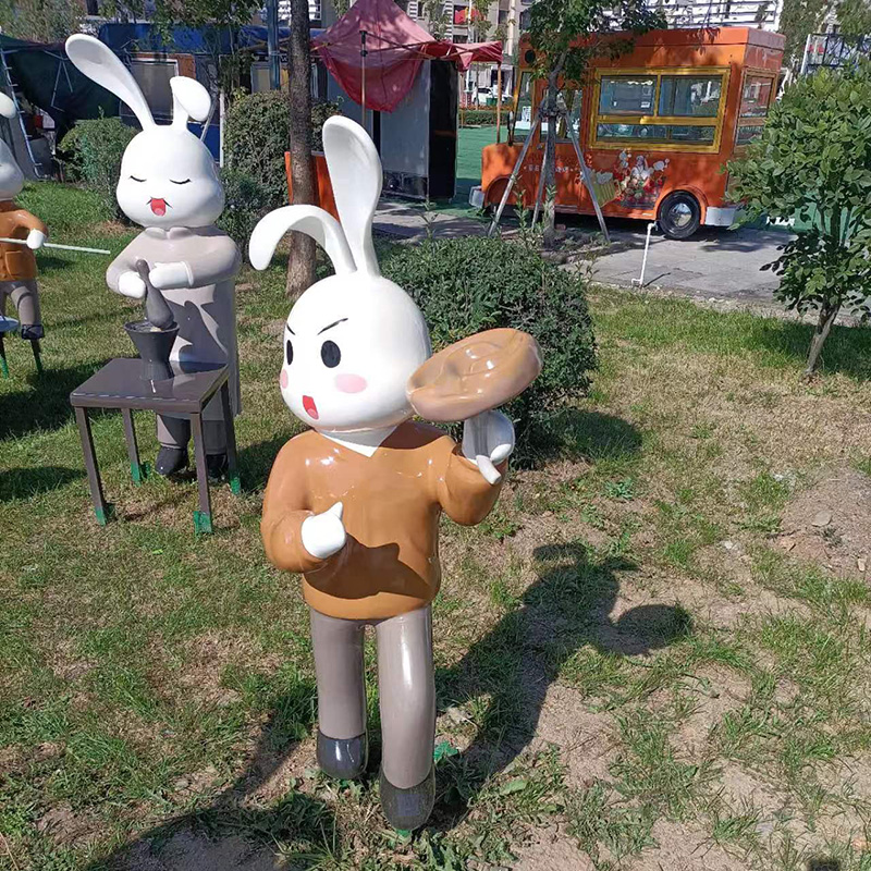 Elegant Garden Rabbits — Hand-Painted FRP Animal Sculpture Set for Botanical Garden - 2
