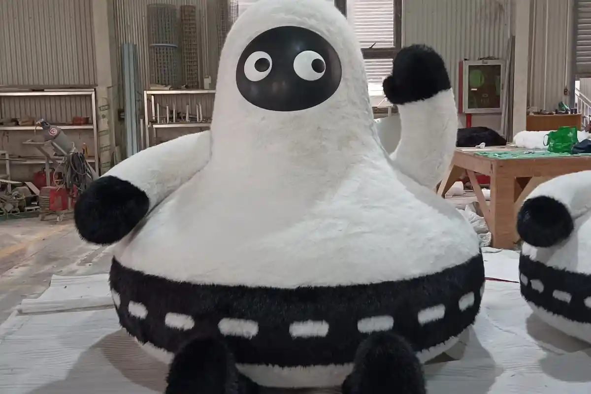 Adorable Cartoon Plush — Custom Realistic Plush-Coated FRP Figures for Displays - 1