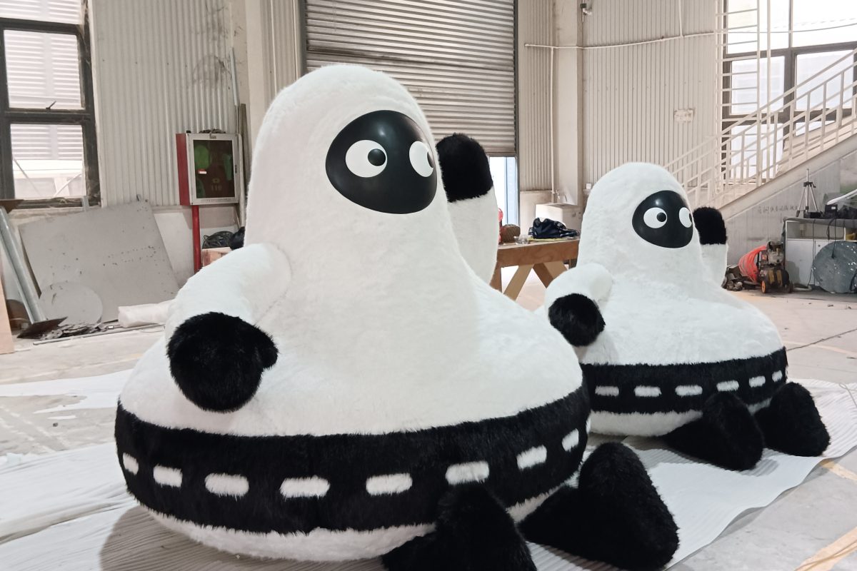 Adorable Cartoon Plush — Custom Realistic Plush-Coated FRP Figures for Displays - 6