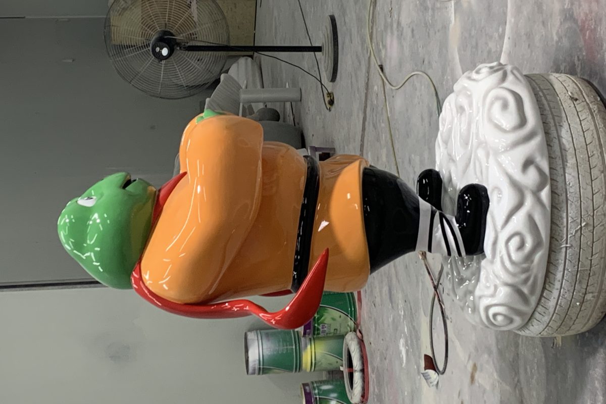 Cartoon Frog — Playful FRP Frog Mascot Sculpture for Hotpot Restaurant Entrance - 2
